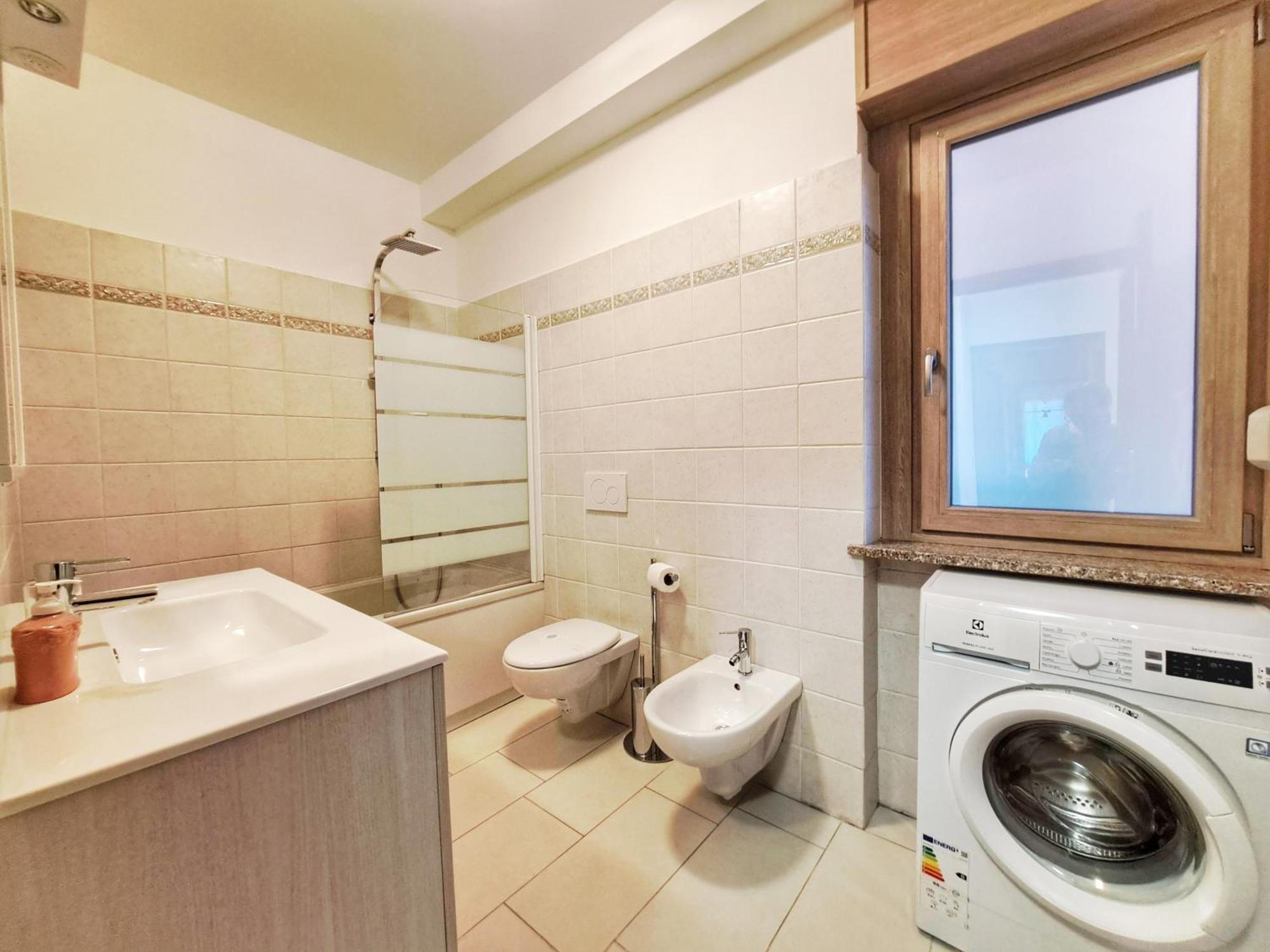 Casa Alpina - Appartamento アオスタ 部屋 写真